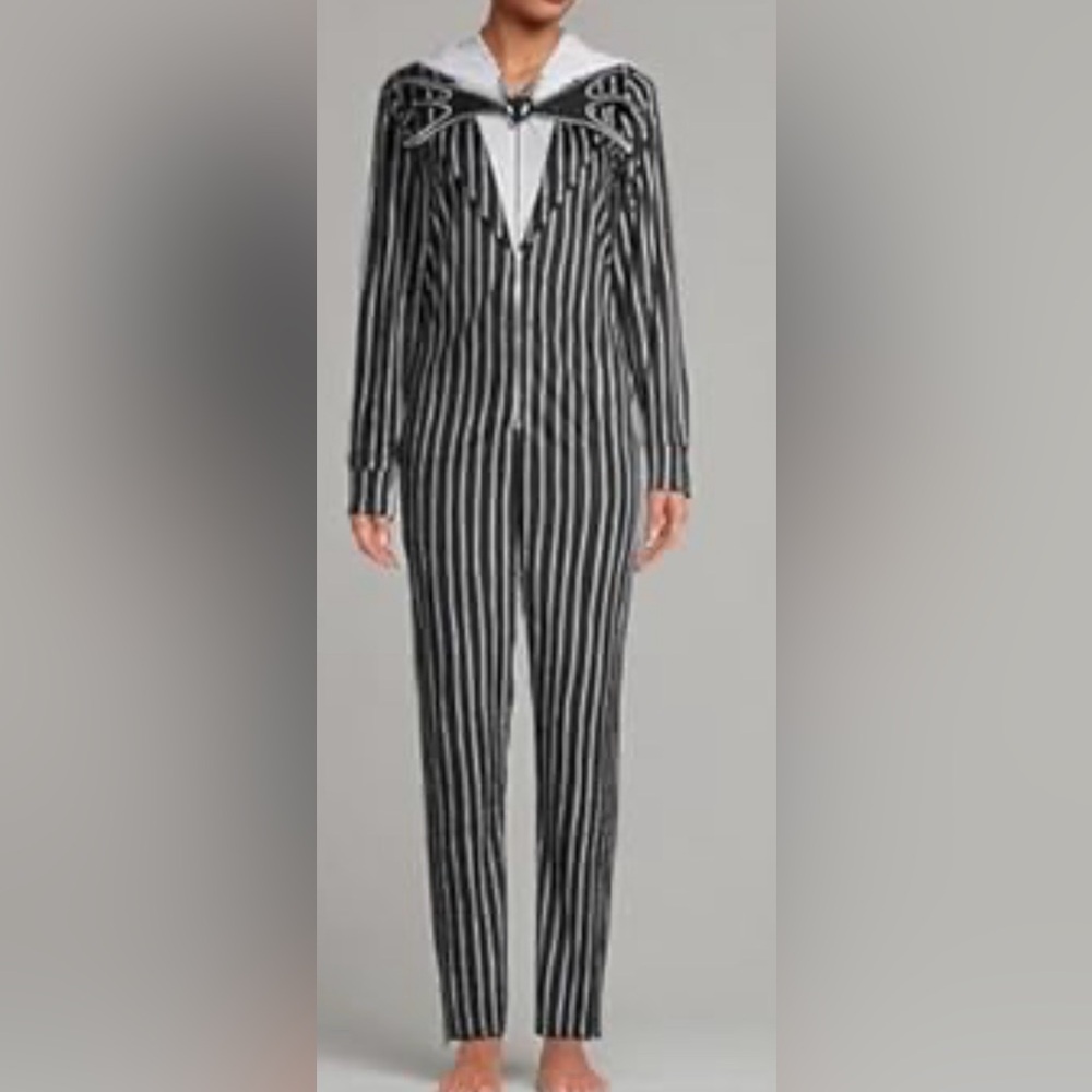 Disney Nightmare Before Christmas Jack Skellington Costume Pajamas Women Medium